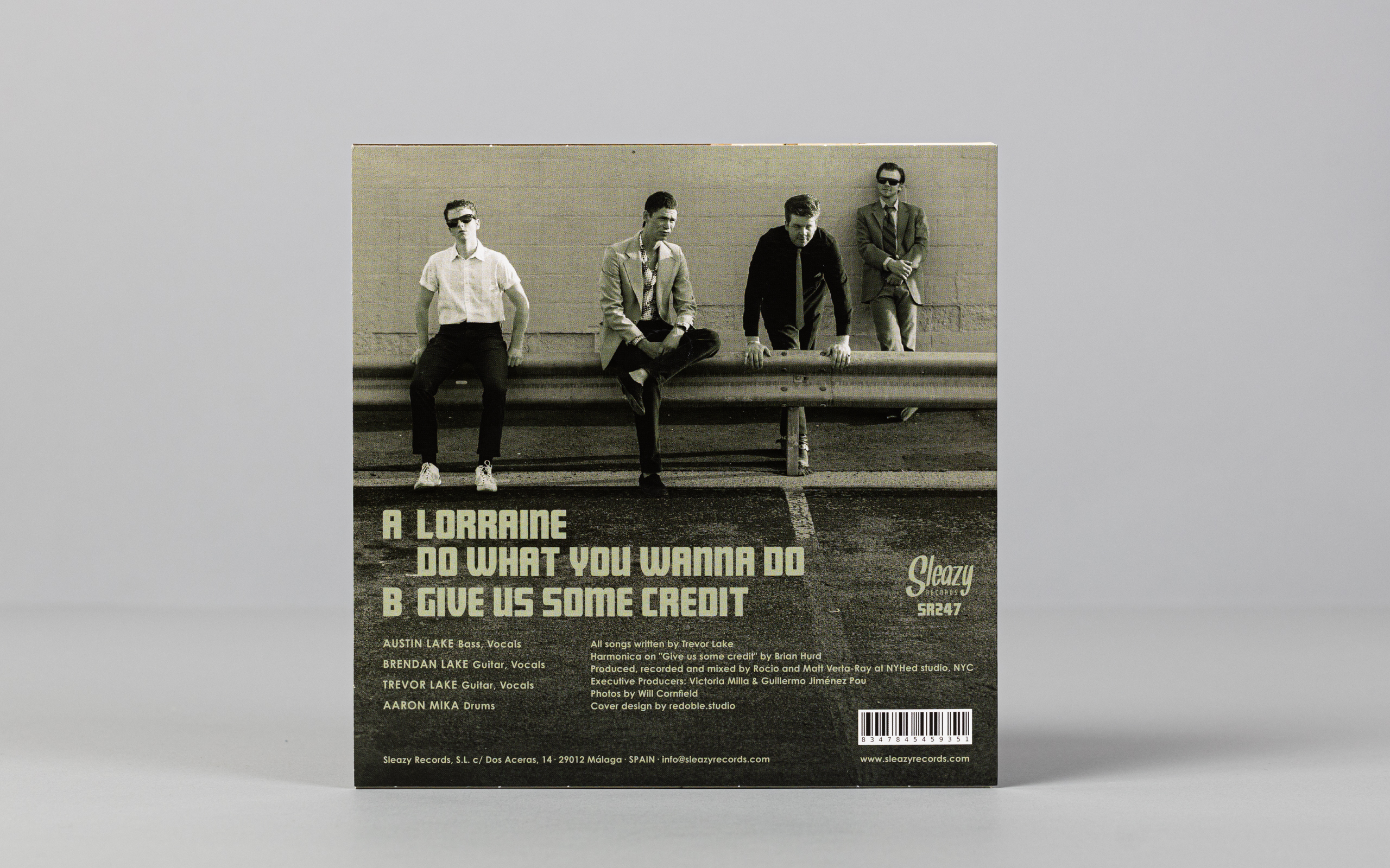 redoble-studio-televisionaries-diseño-portada-ep-sleazy-records-03